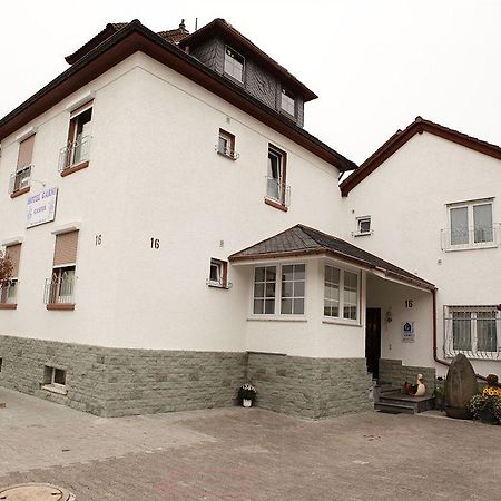 Business Pension Gasper Raunheim Exterior photo